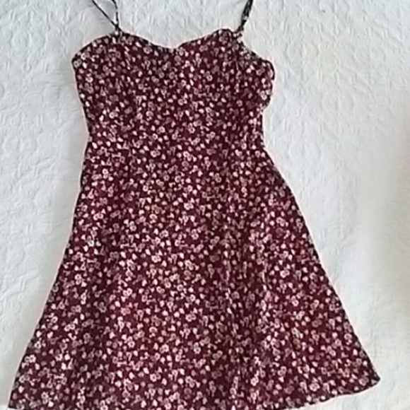 Burgundy floral Sundress - Picture 1 of 3